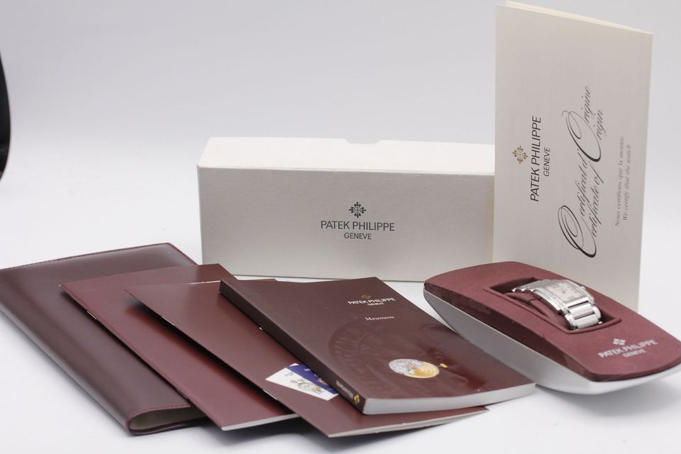 Patek Philippe Twenty-4 4910/10A-011 Image 5